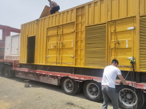 金川除了负载情况和发动机维护,还有哪些因素会影响 200kw 柴油发电机的油耗?